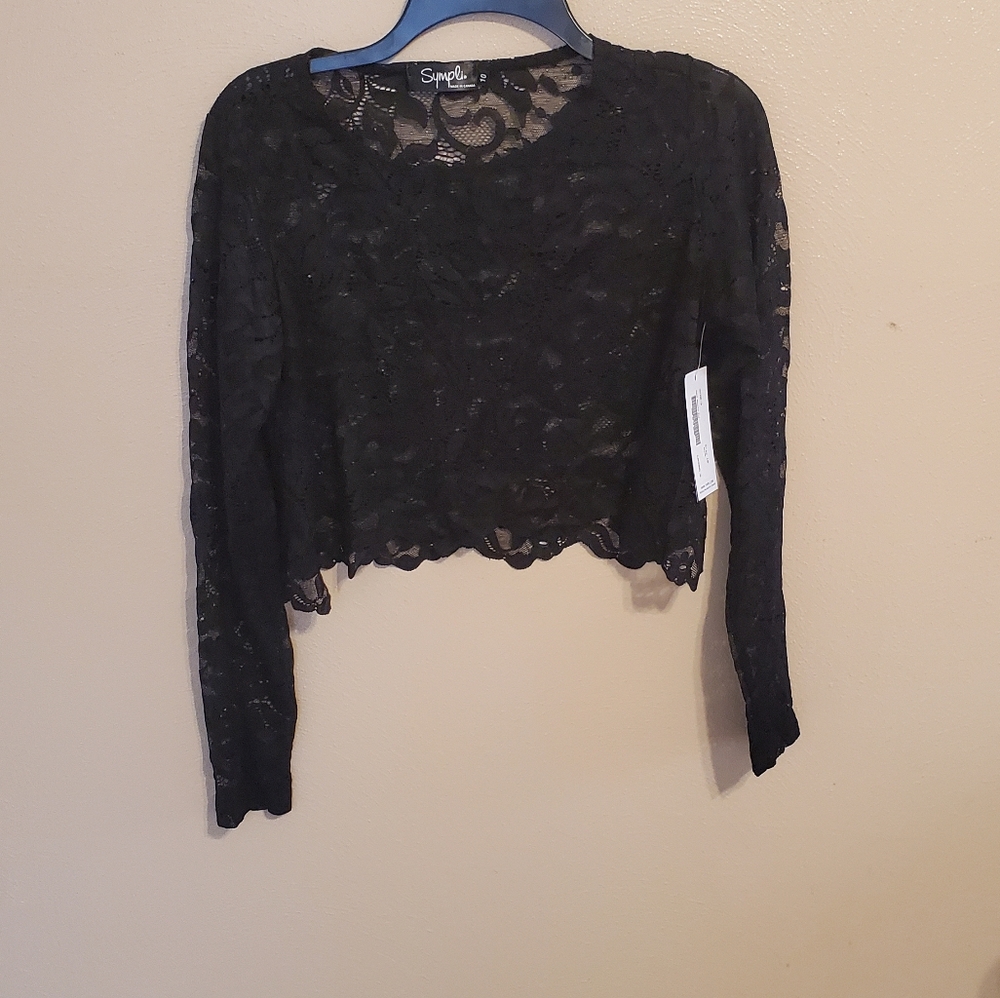 Nwt Simpli cropped lace shorty top